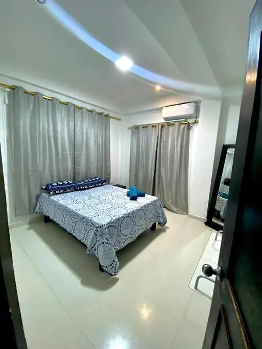 Acogedor Apartamento Lola 1 contacts